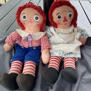 Vintage 1960s Knickerbocker Raggedy Ann and Andy Dolls